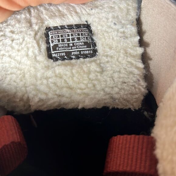 Keen Insulated Leather Waterproof Winter Boots Shoes Size 6 - Picture 10 of 10